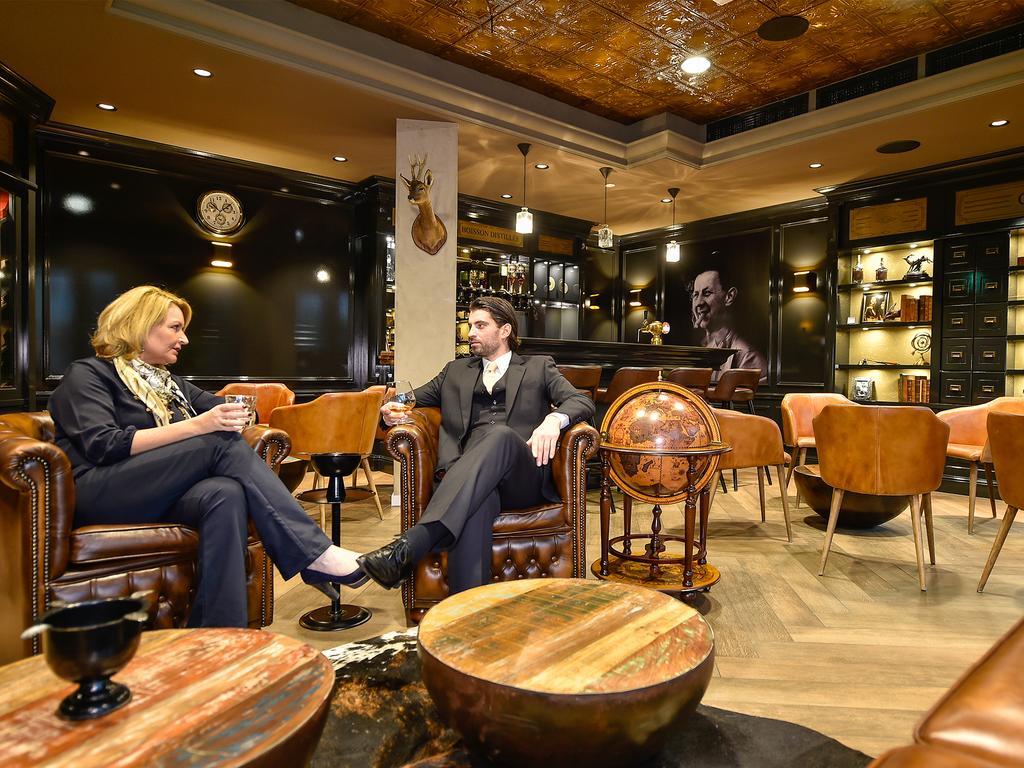 Brasserie-Hotel Antje Van De Statie Weert Eksteriør billede