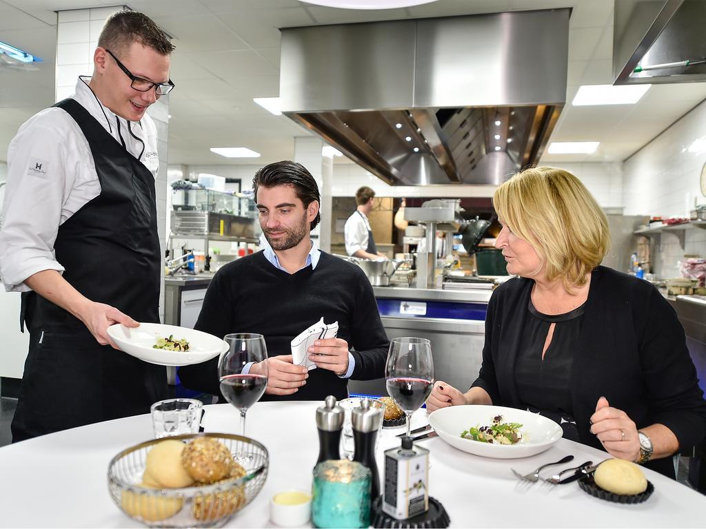 Brasserie-Hotel Antje Van De Statie Weert Eksteriør billede