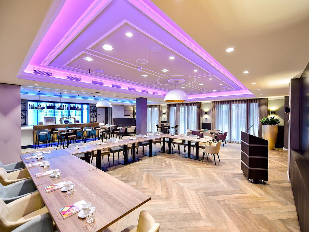 Brasserie-Hotel Antje Van De Statie Weert Eksteriør billede