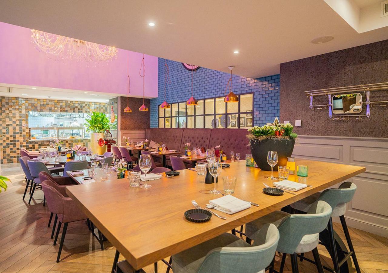 Brasserie-Hotel Antje Van De Statie Weert Eksteriør billede